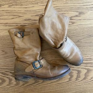 Frye Camel leather boots